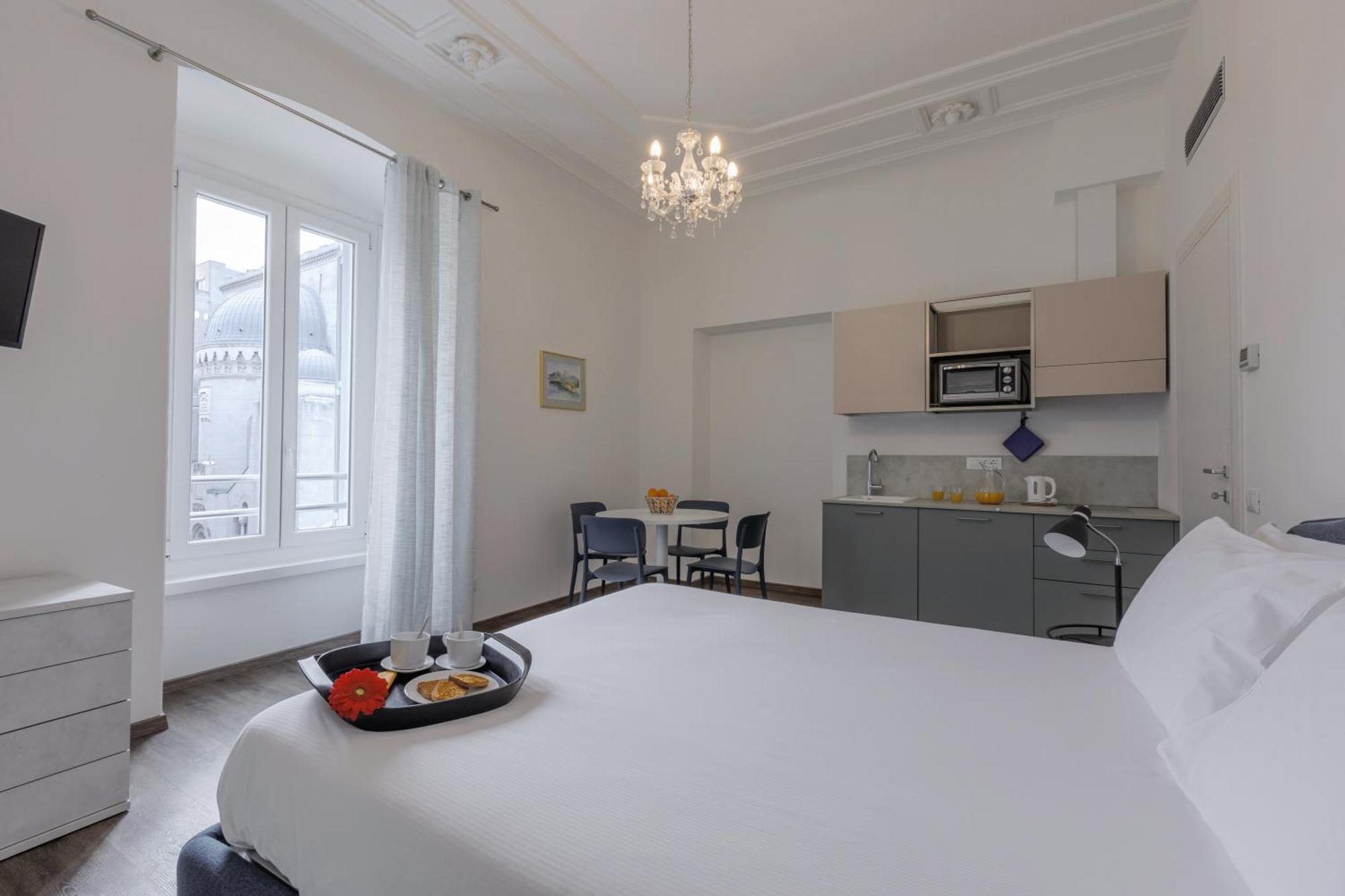 Residence Piazza Giotti 8 Trieste Luaran gambar