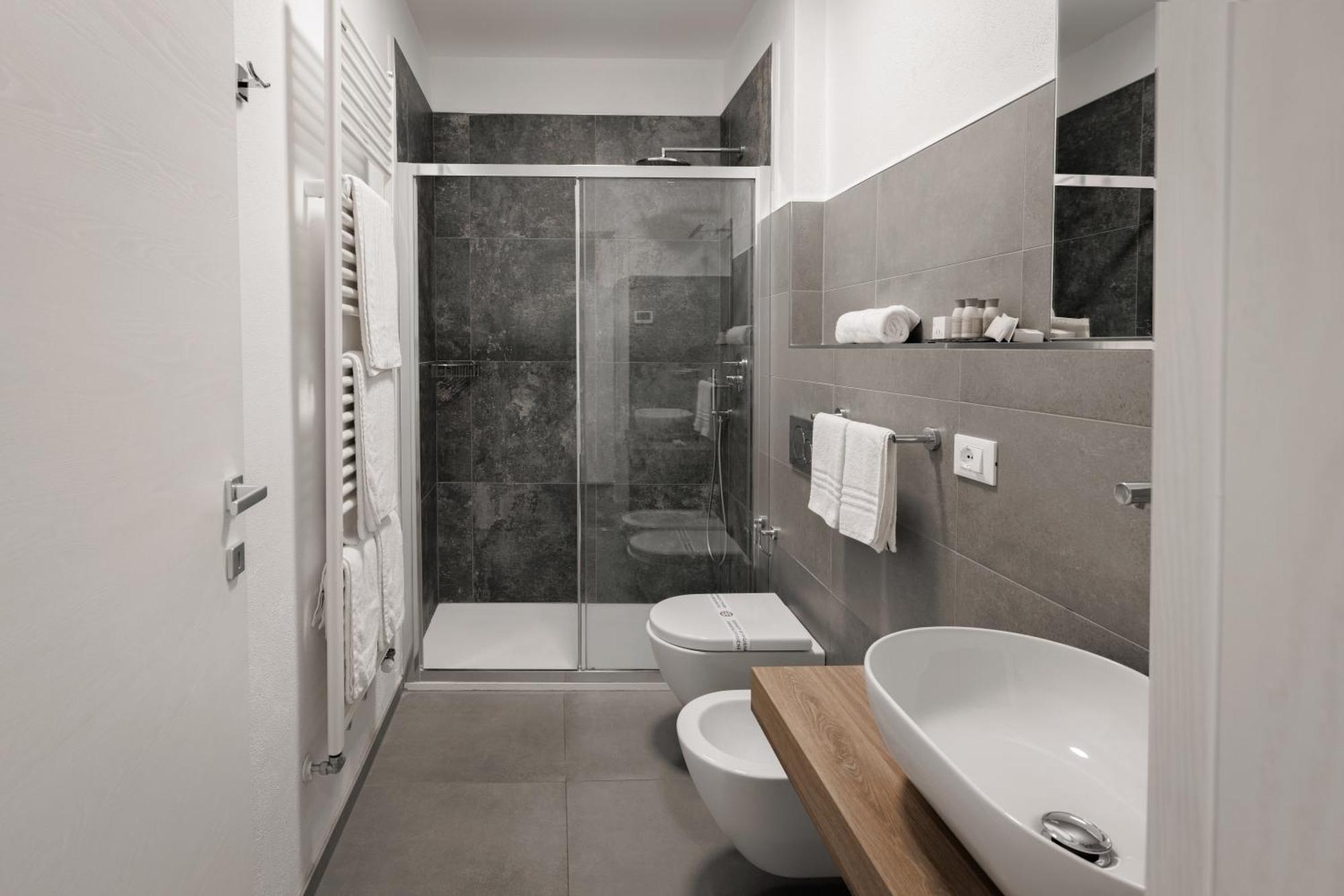 Residence Piazza Giotti 8 Trieste Luaran gambar